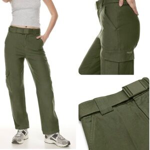Aritzia TNA Olive Green Wide-Leg Cargo Pants with Belt